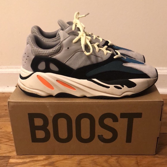 adidas Shoes | Yeezy Wave Runner 70 